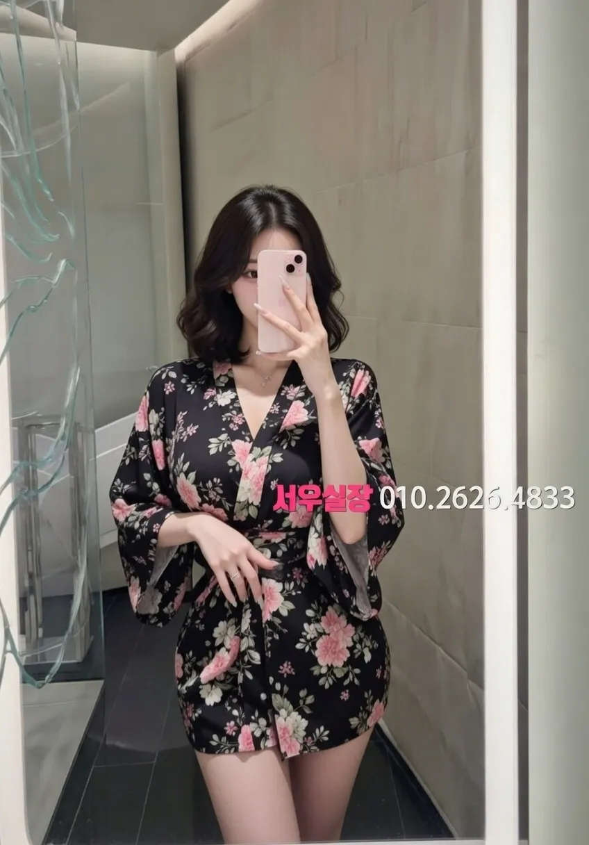 객사 룸싸롱 프리미엄 라인업 24번 프로필